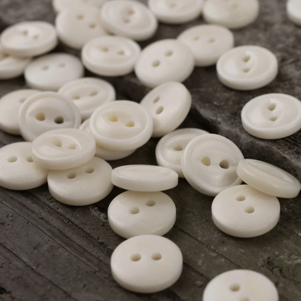 11.5mm Round 2 Hole Ivory Fish Eye Cow Bone Buttons for Polo Shirts 12PCS