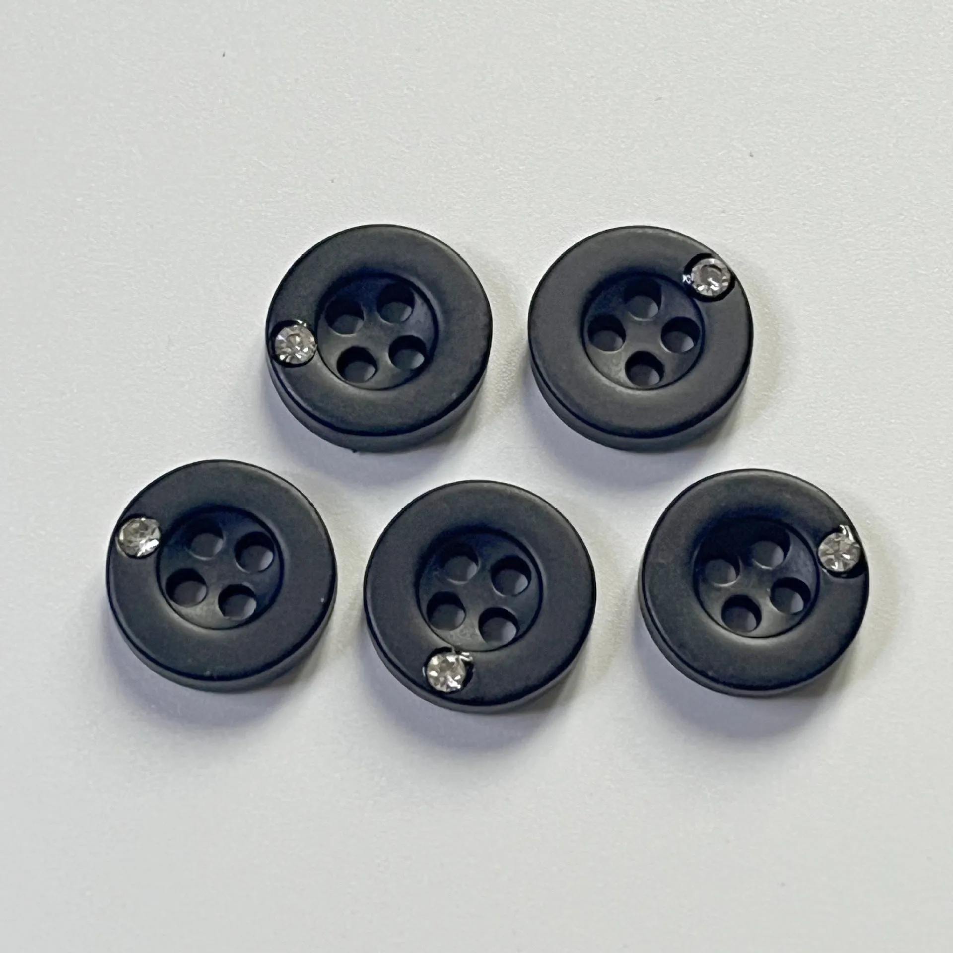11mm Black Round 4-Hole Diamond-Encrusted Resin Buttons 50pcs