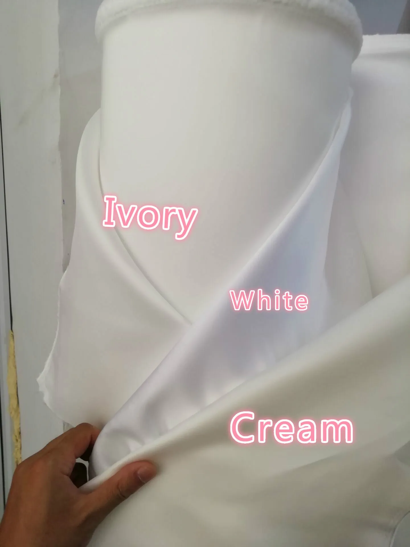 2021 Satin Chapel Train Bridal Dresses Spaghetti Straps