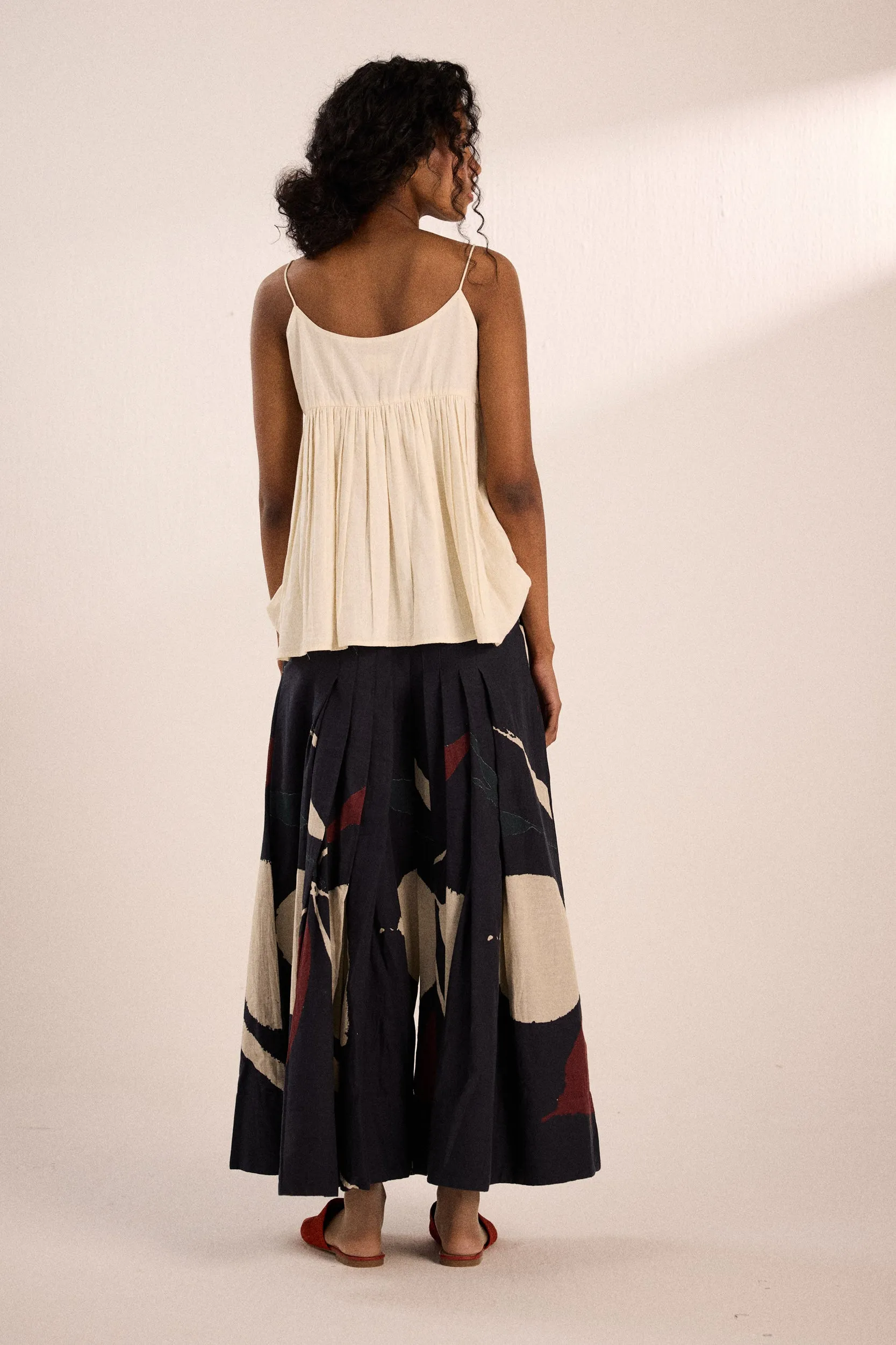 Aba Pleated Pants