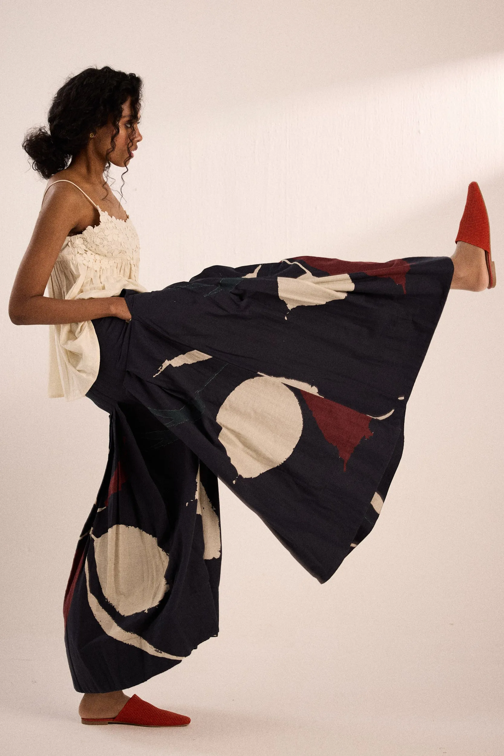 Aba Pleated Pants