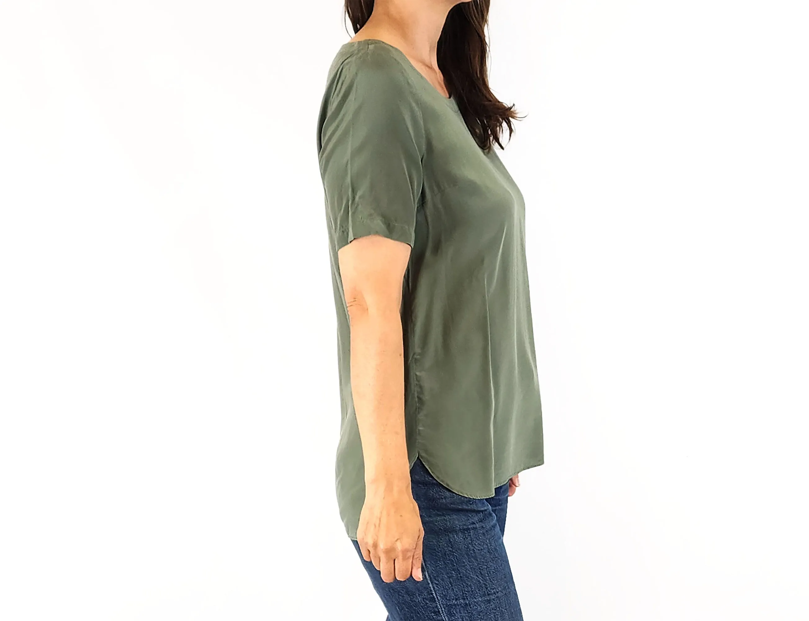 Anna Thomas green silk top size 8