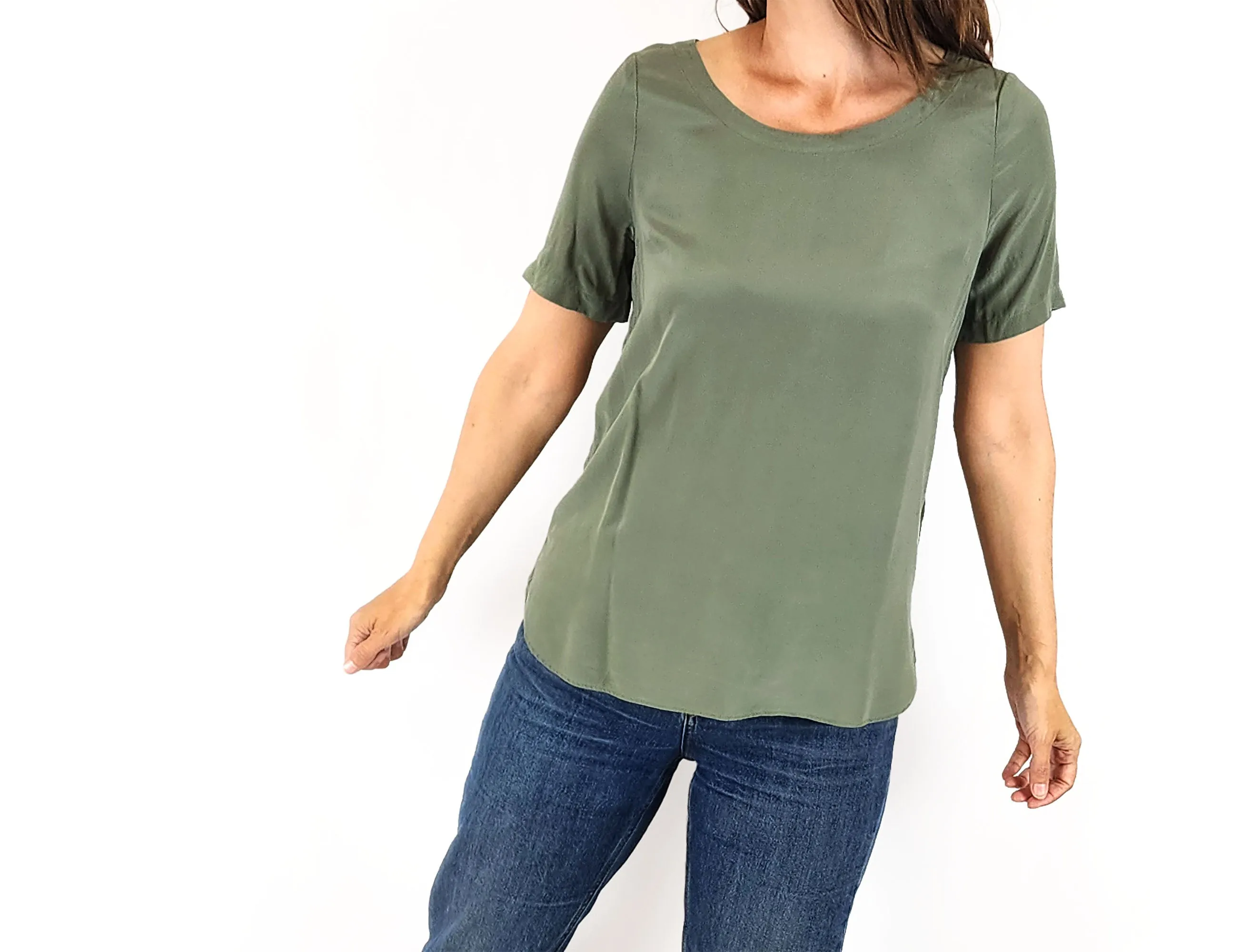 Anna Thomas green silk top size 8