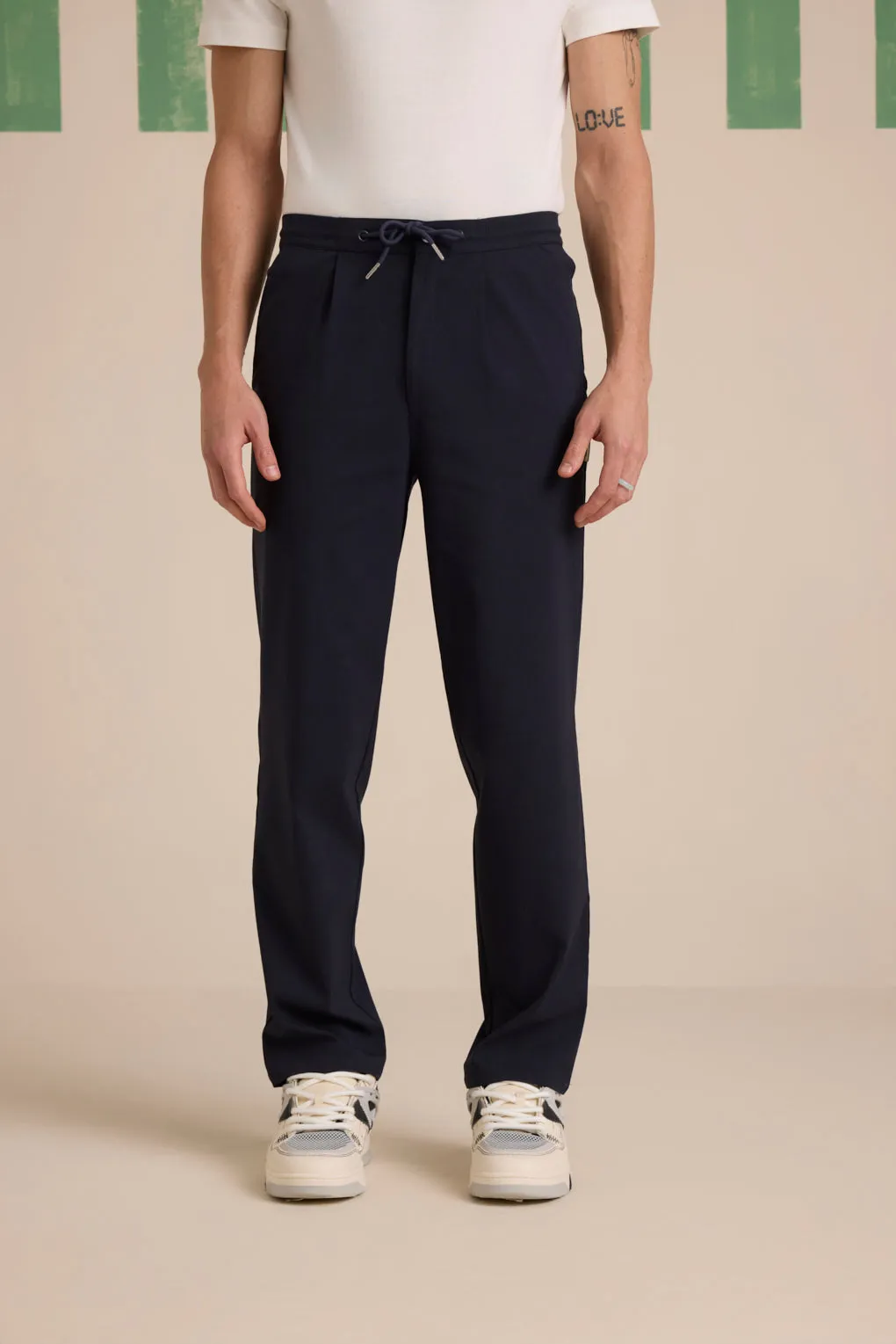 Aristocrat Weave Pleated Pant