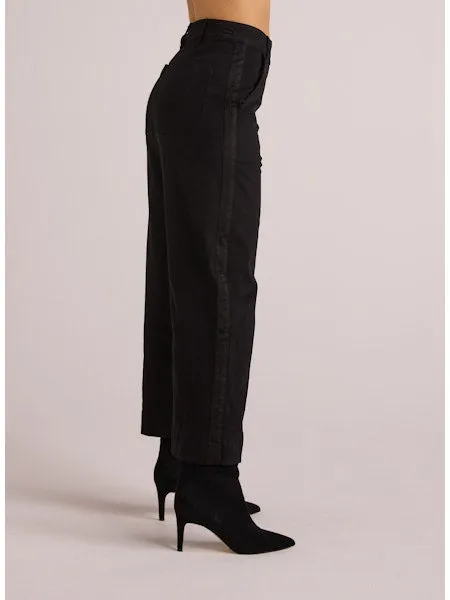 Bella Dahl Saige Tuxedo Stripe Crop
