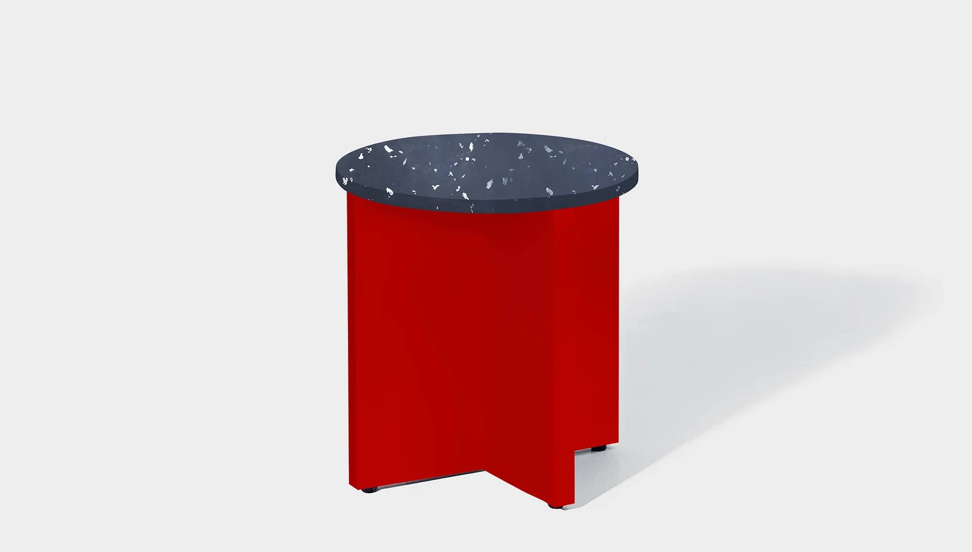 Bob Side Table Round - Recycled Bottle Tops