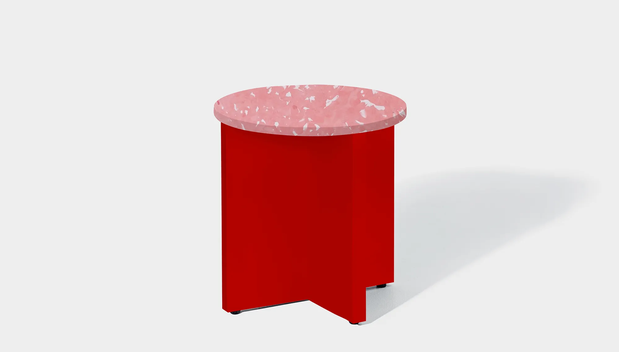 Bob Side Table Round - Recycled Bottle Tops
