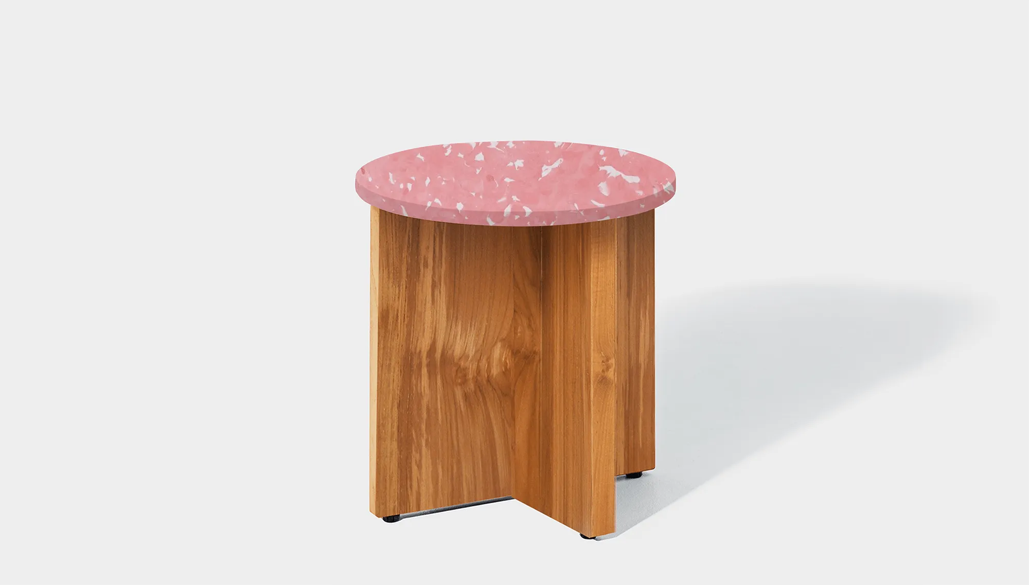 Bob Side Table Round - Recycled Bottle Tops