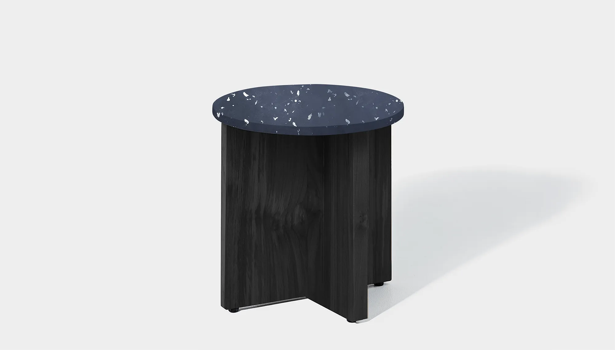 Bob Side Table Round - Recycled Bottle Tops