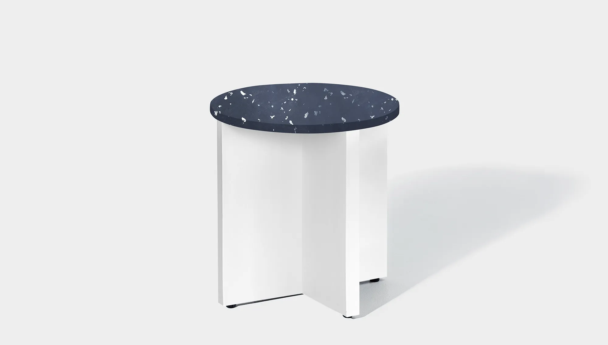 Bob Side Table Round - Recycled Bottle Tops