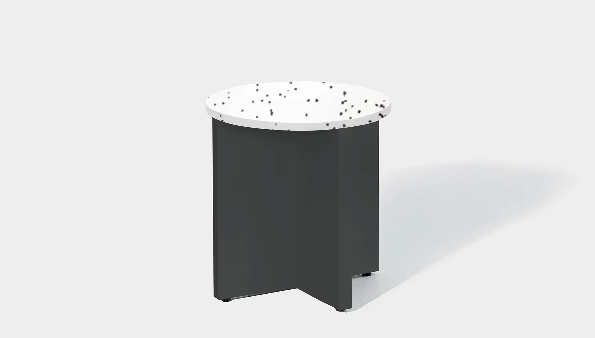 Bob Side Table Round - Recycled Bottle Tops