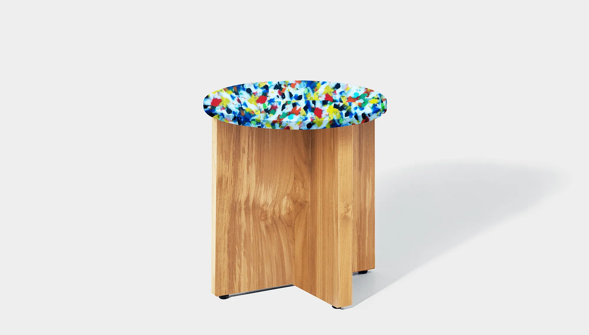 Bob Side Table Round - Recycled Bottle Tops