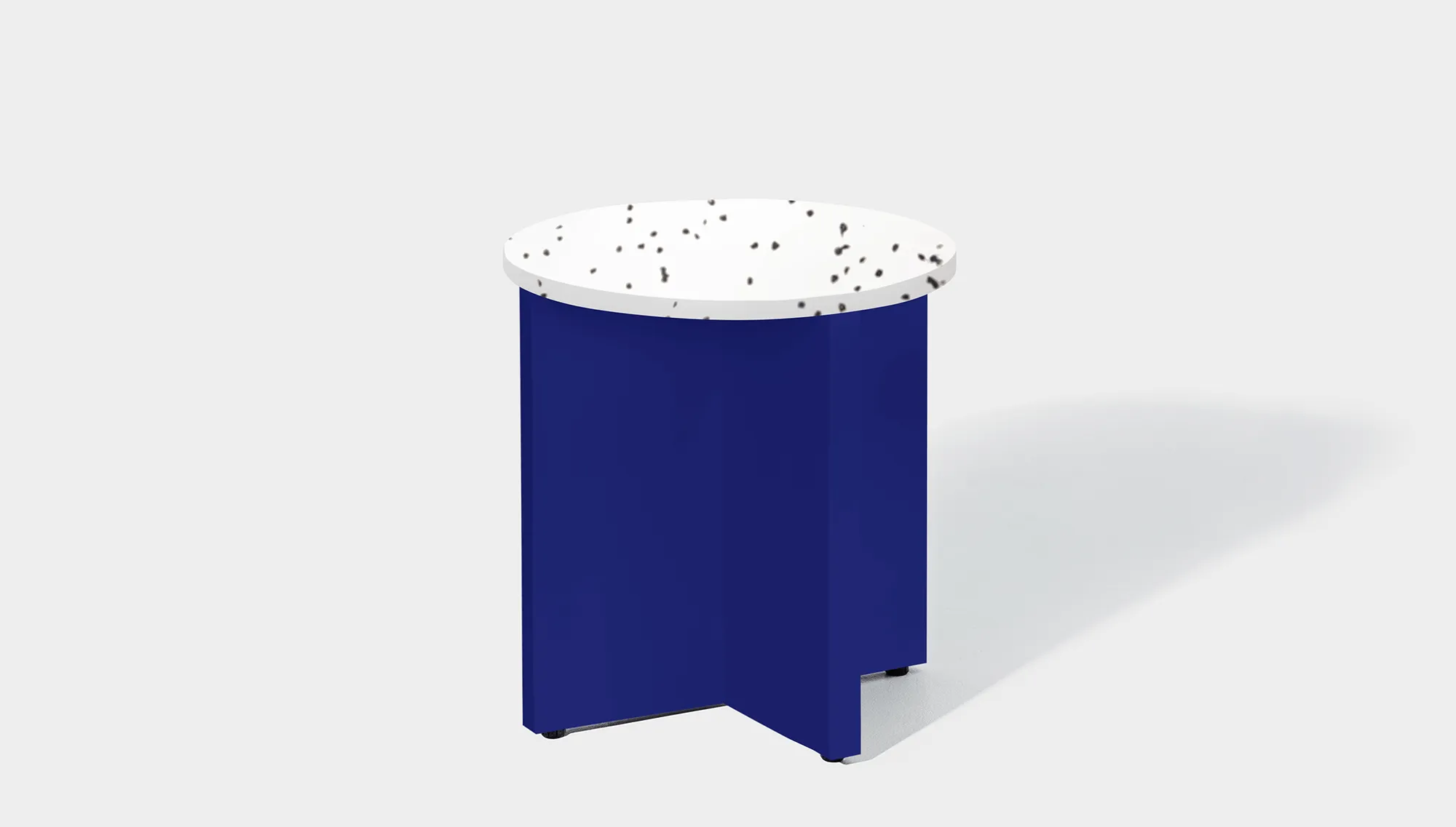 Bob Side Table Round - Recycled Bottle Tops