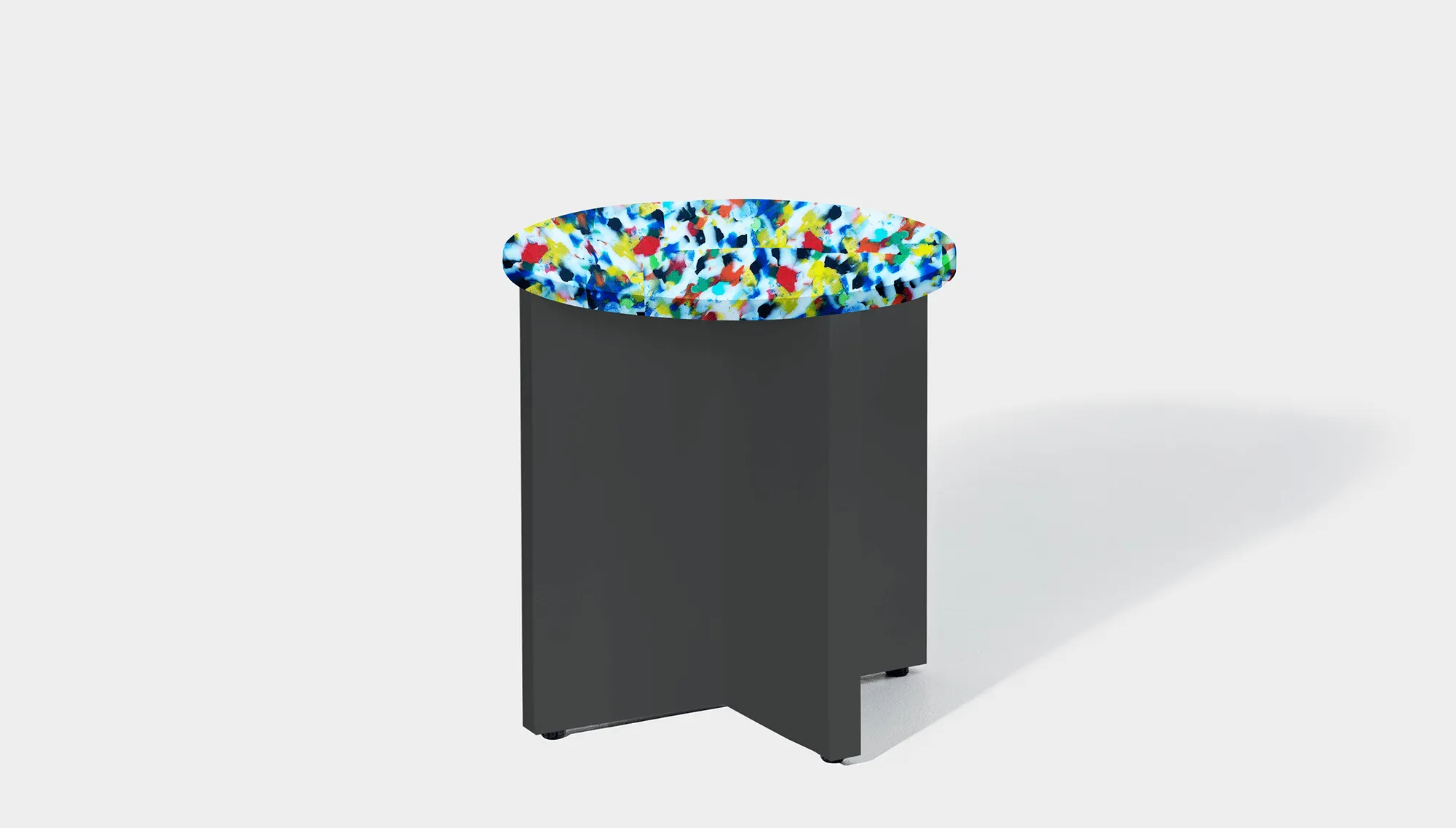 Bob Side Table Round - Recycled Bottle Tops