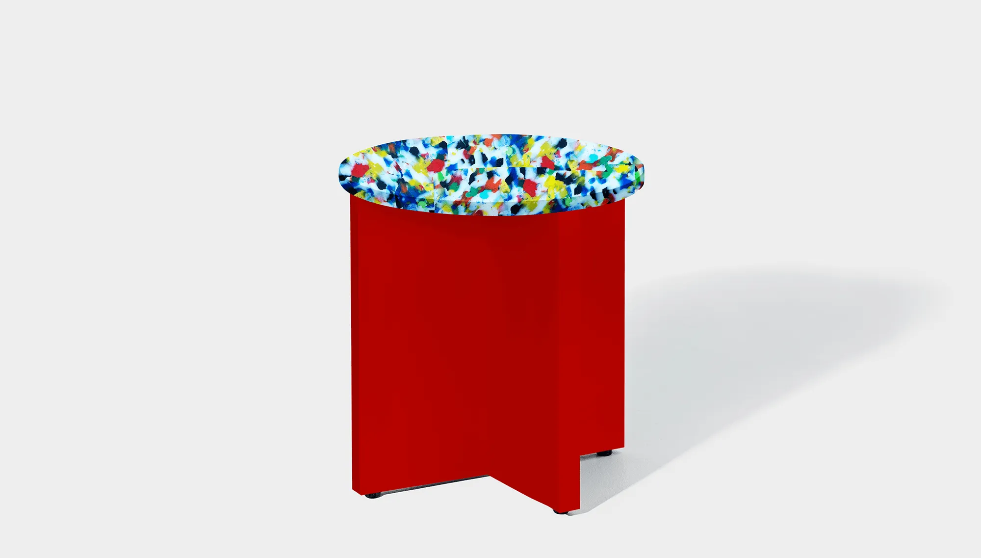 Bob Side Table Round - Recycled Bottle Tops