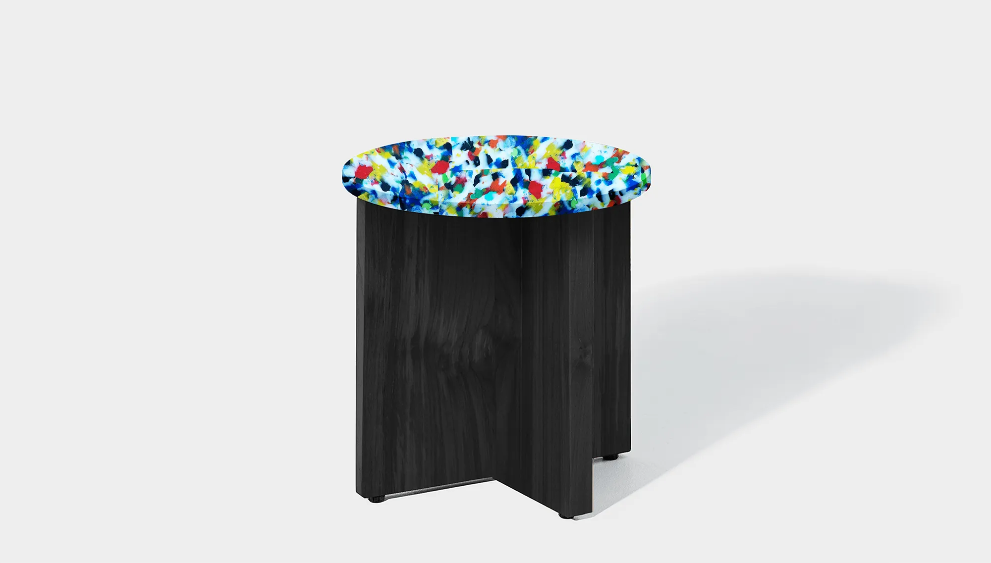 Bob Side Table Round - Recycled Bottle Tops