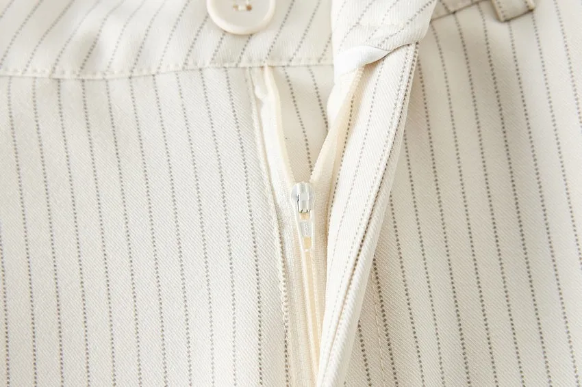 Breathable and Comfortable Stripe Pleated Pants for Casual Use