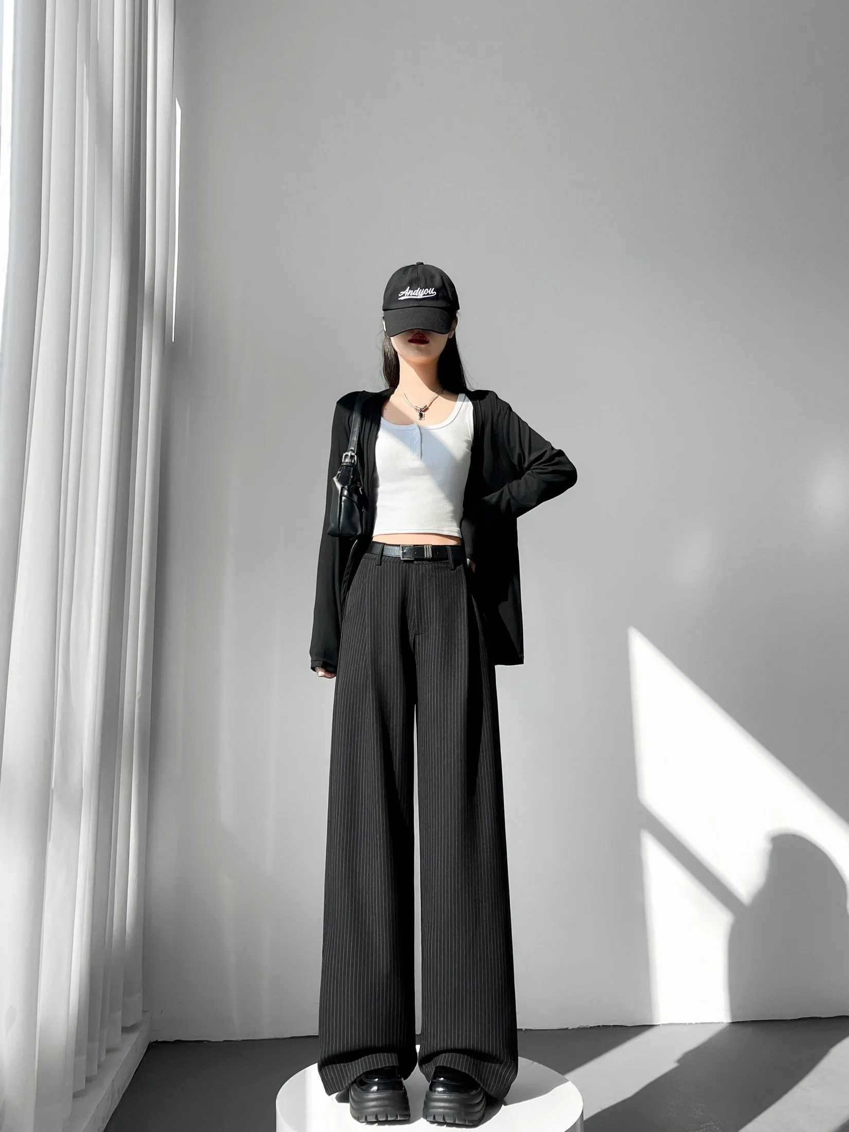 Breathable and Comfortable Stripe Pleated Pants for Casual Use