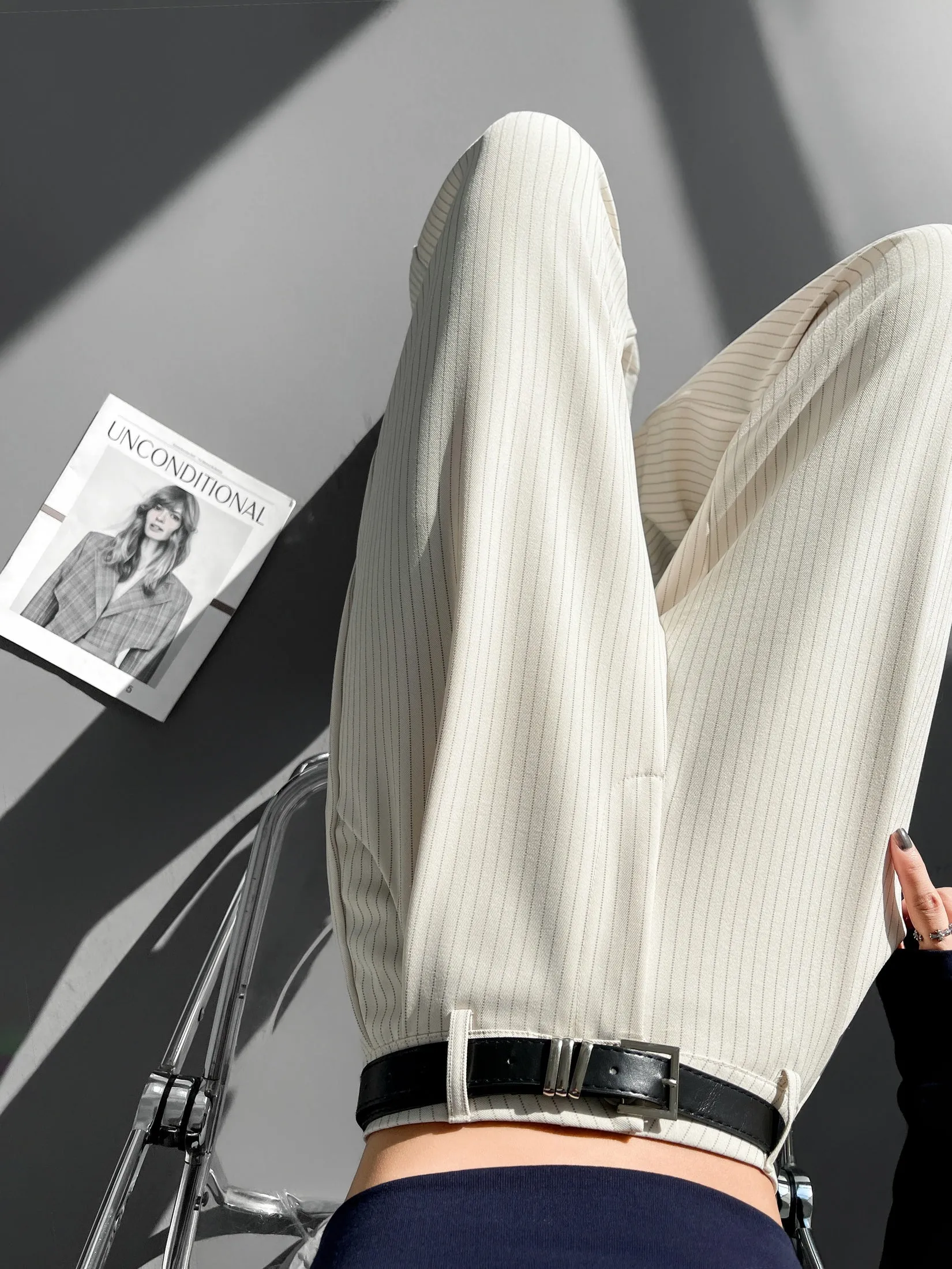 Breathable and Comfortable Stripe Pleated Pants for Casual Use