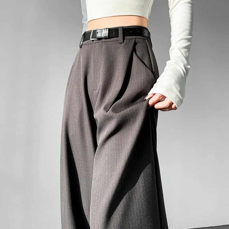 Breathable and Comfortable Stripe Pleated Pants for Casual Use