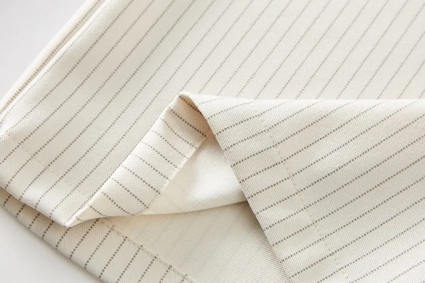 Breathable and Comfortable Stripe Pleated Pants for Casual Use