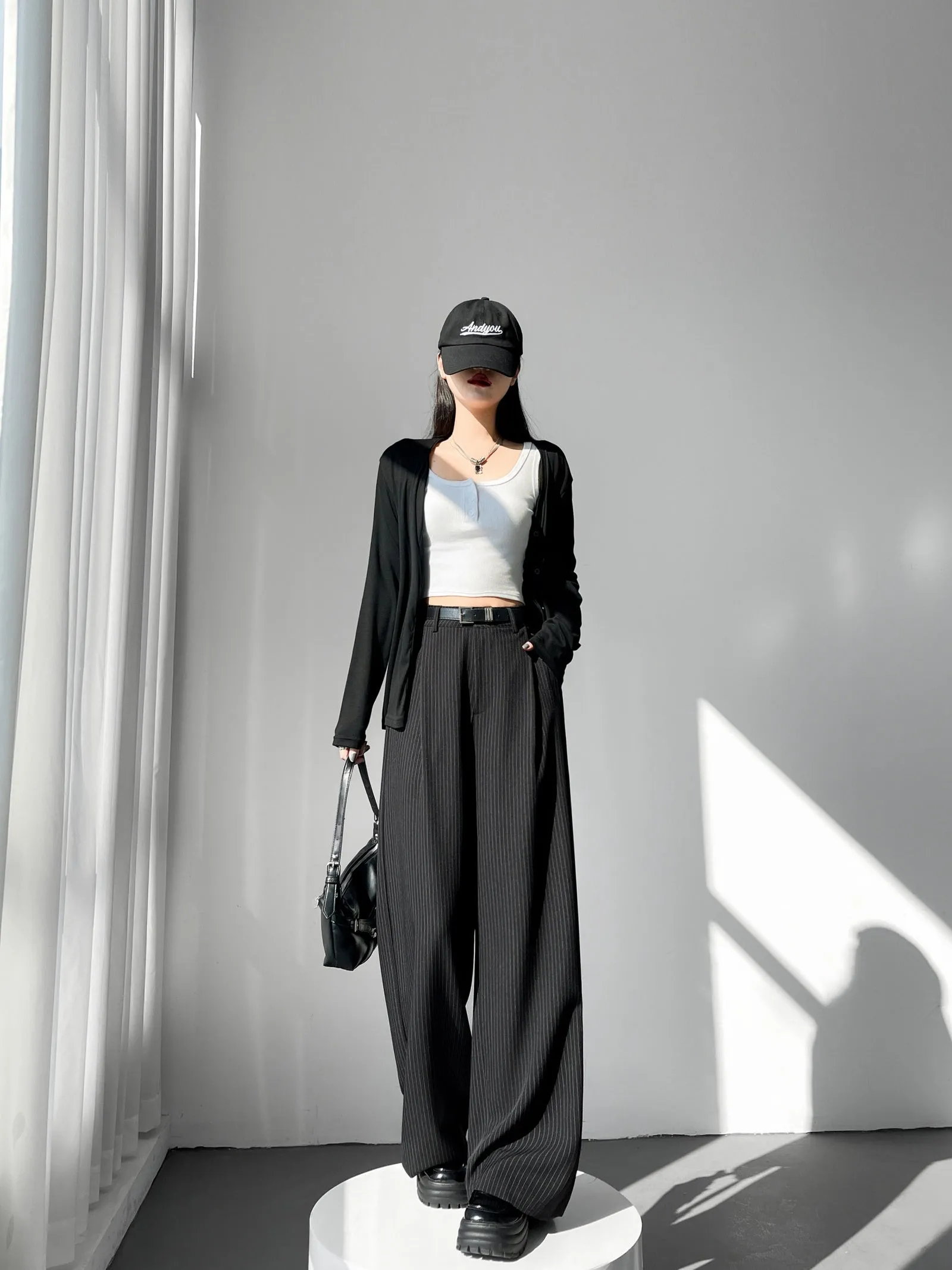 Breathable and Comfortable Stripe Pleated Pants for Casual Use