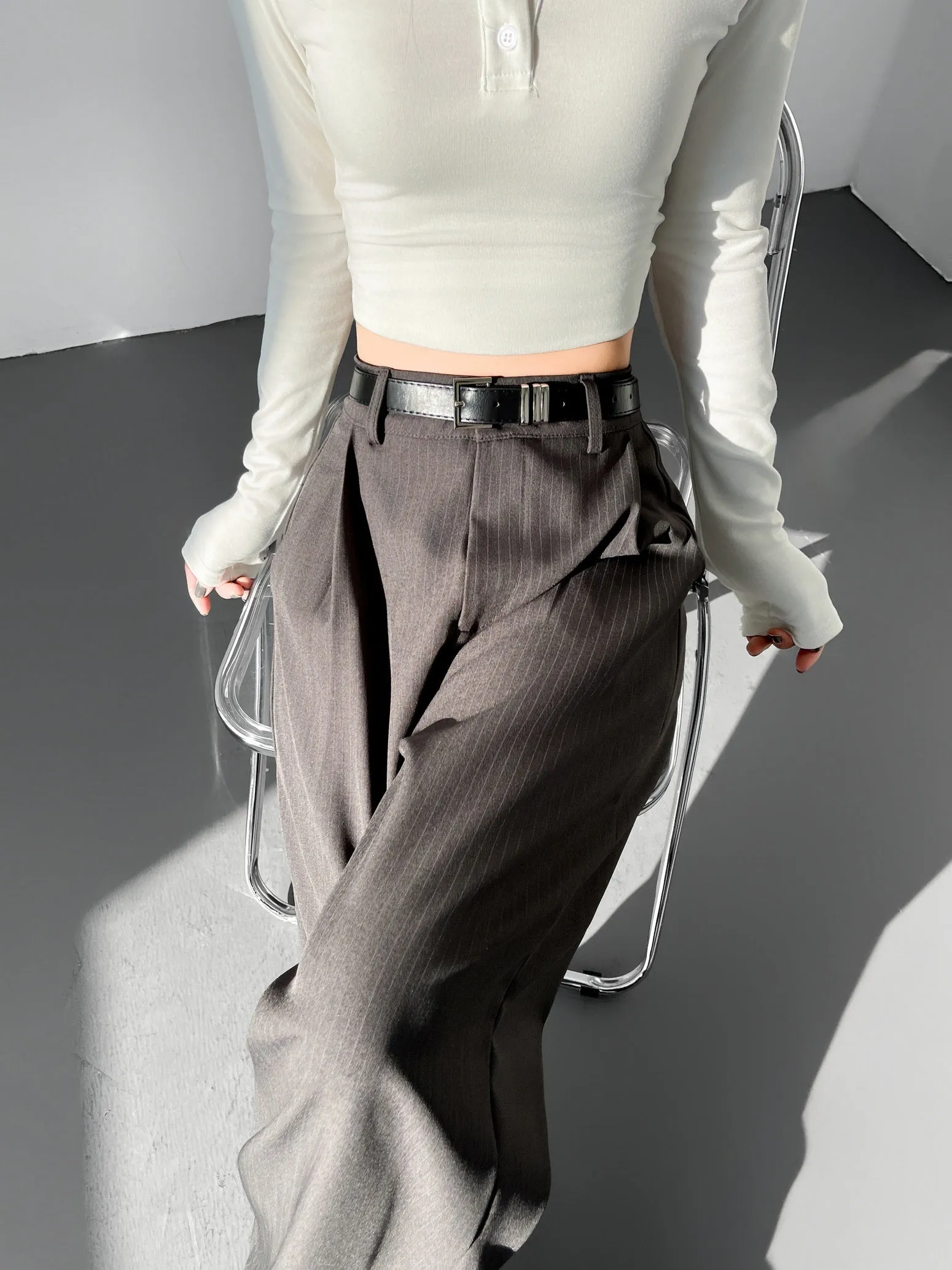 Breathable and Comfortable Stripe Pleated Pants for Casual Use