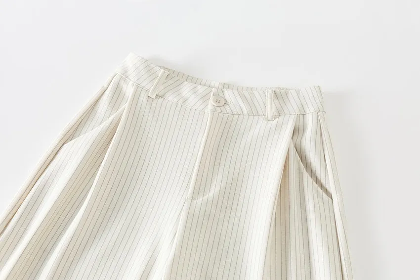 Breathable and Comfortable Stripe Pleated Pants for Casual Use