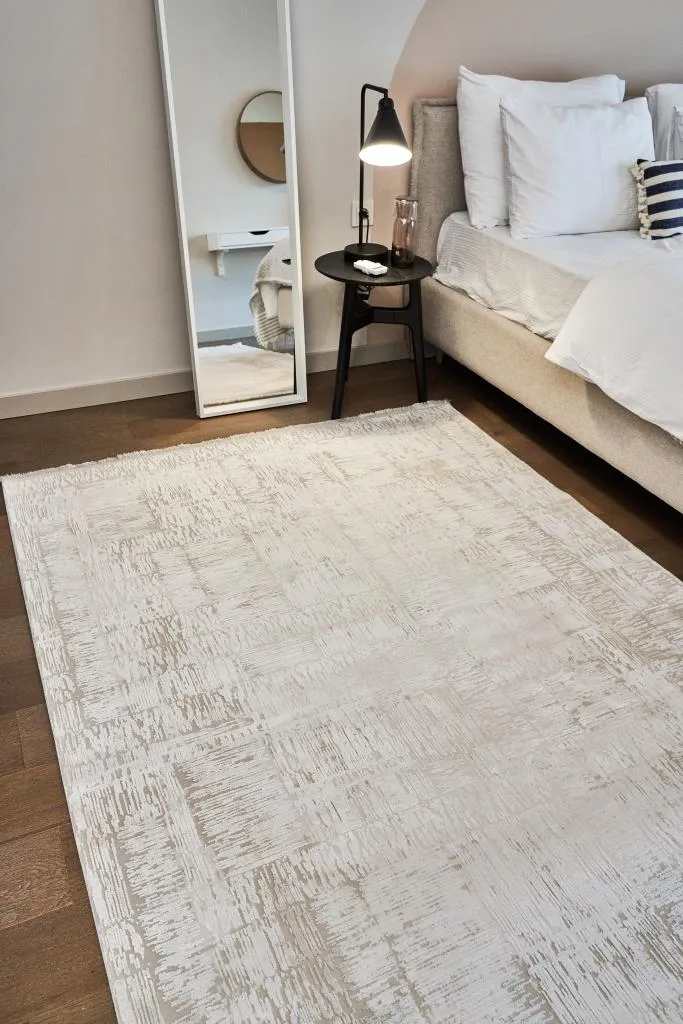 Calista Beige Viscose Woven Modern Living Room Rug 1712