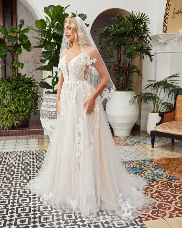 Casablanca Size 16C BL354 Callie Nude/Ivory Gown