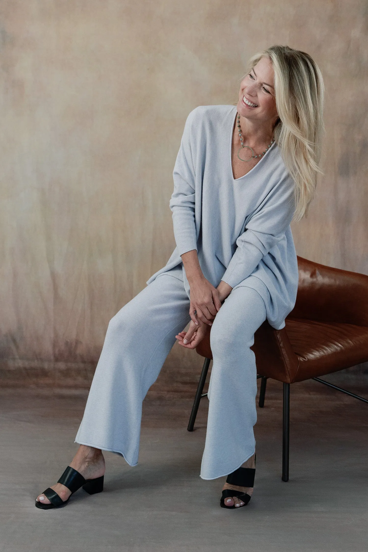 Cleo Sweater Pants (Grey)