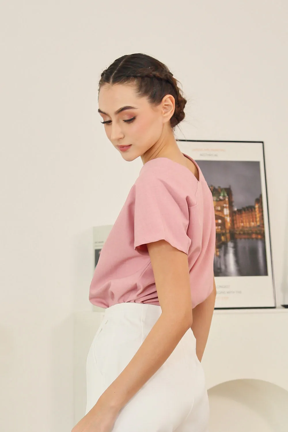 Danna V-Neck Relaxed Blouse in Pink Texture