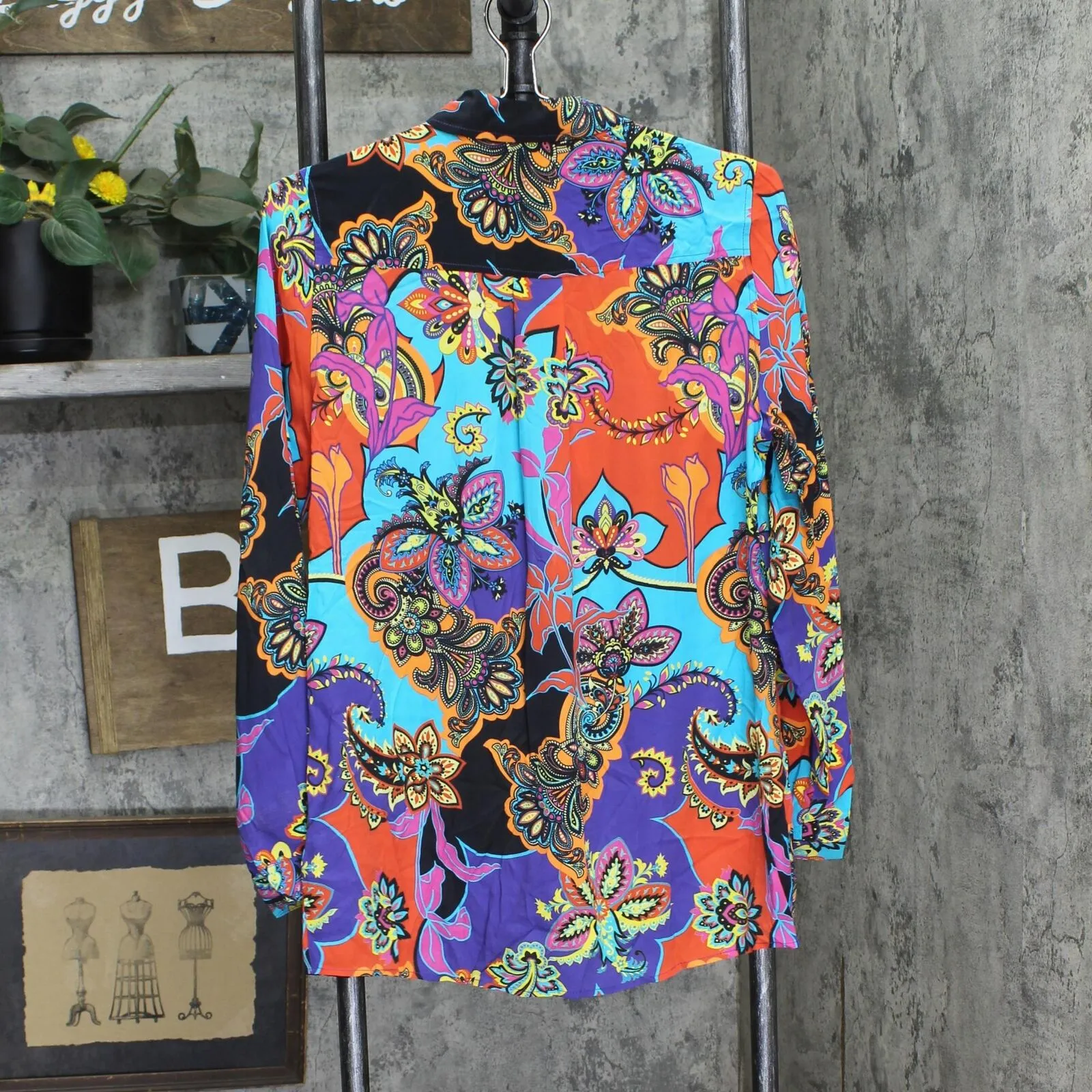 DG2 by Diane Gilman Silk Blend Long Sleeve Button Up Shirt Blue Red Multi S