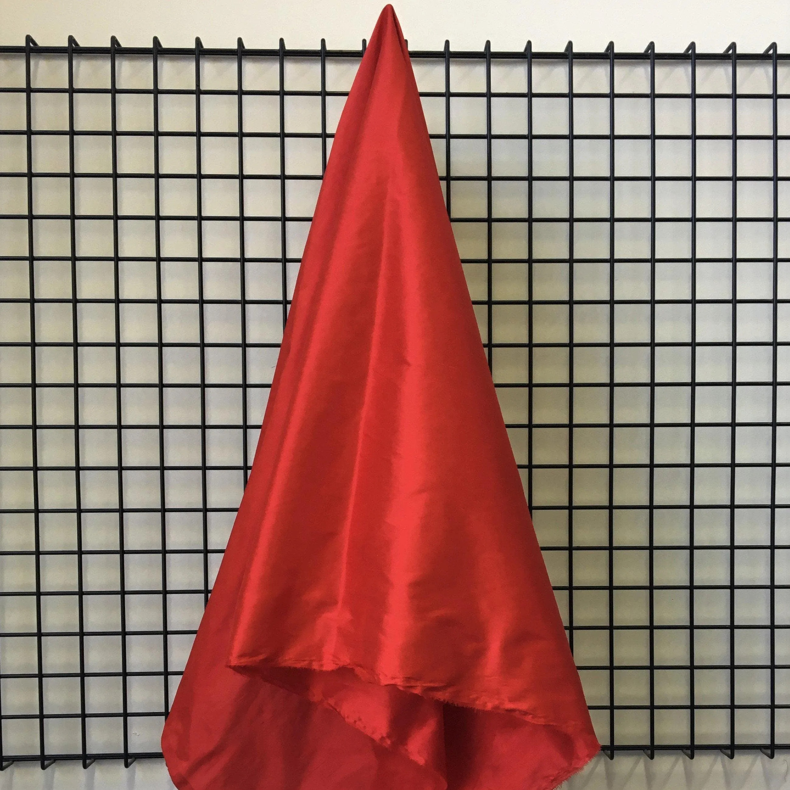 Dupion 623/Deep Red