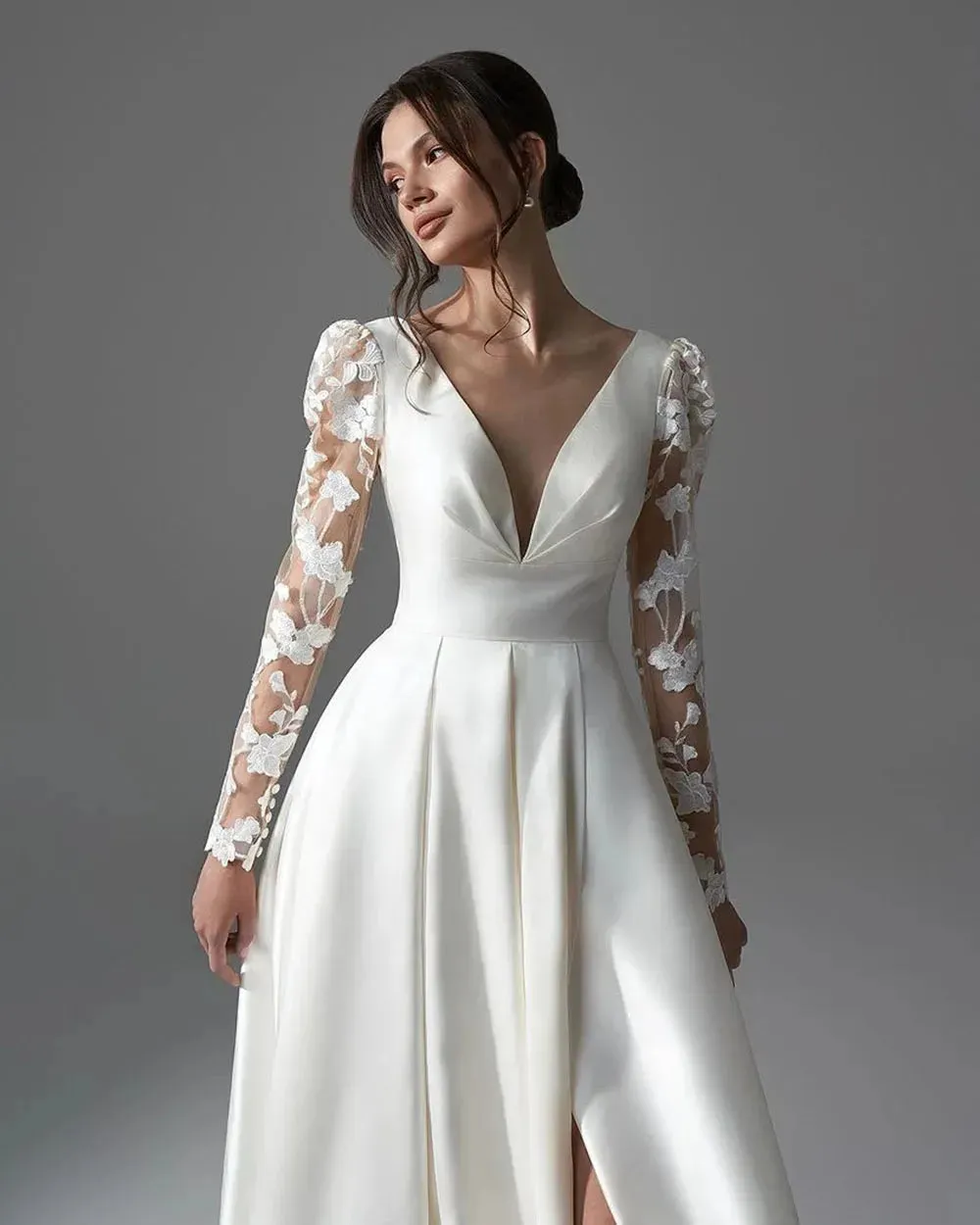 Elegant Simple Long Sleeve Wedding Dress Satin A Line V neck Bridal Gowns Side Split Bride Dress Sweep Train Plus Size