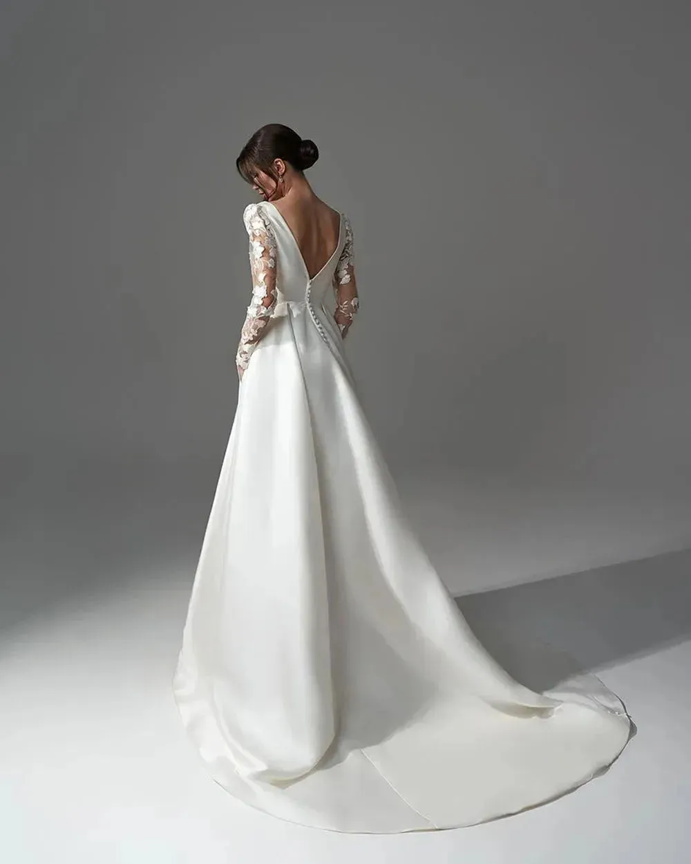 Elegant Simple Long Sleeve Wedding Dress Satin A Line V neck Bridal Gowns Side Split Bride Dress Sweep Train Plus Size