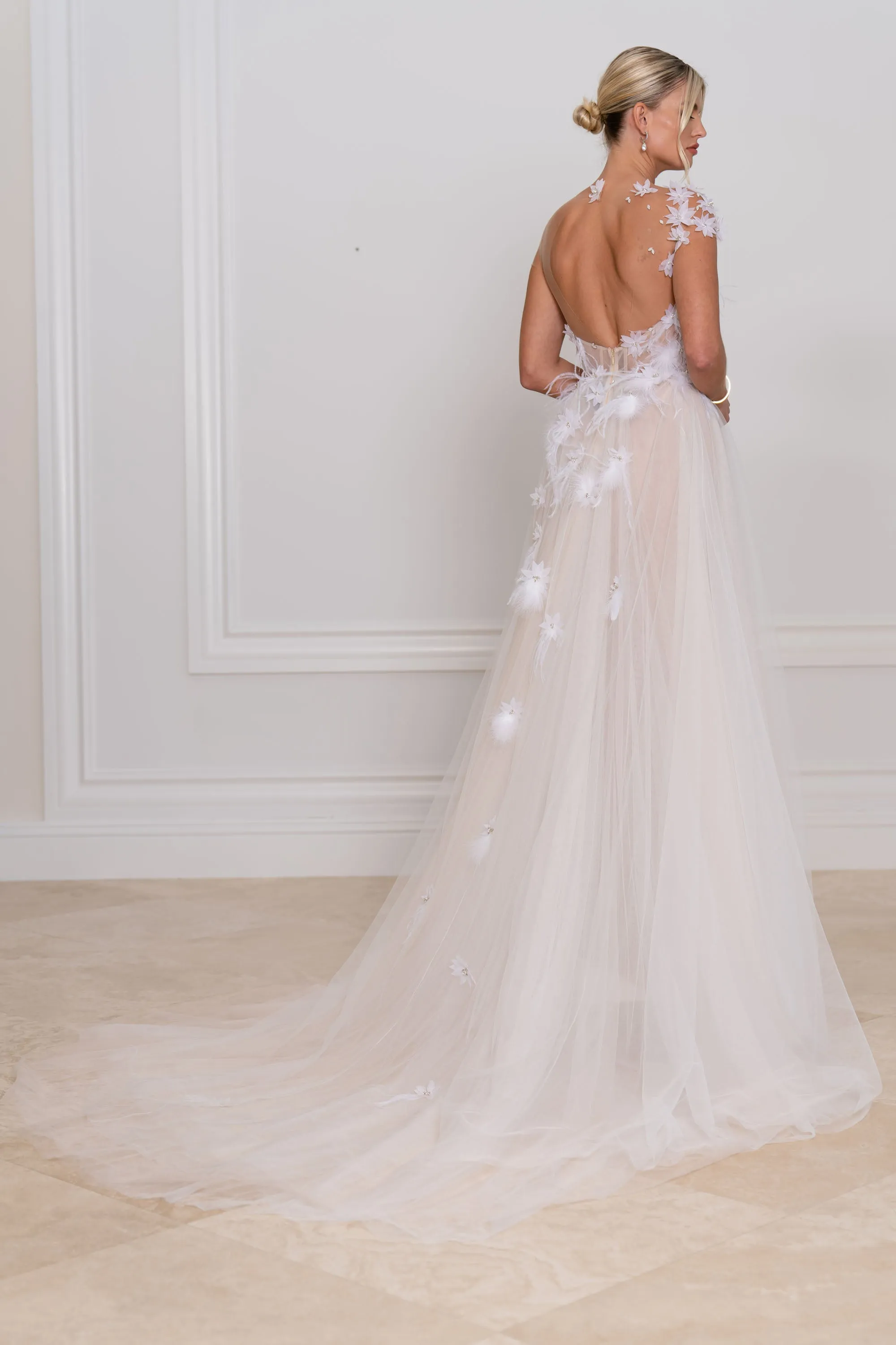 Elisabeth Gown