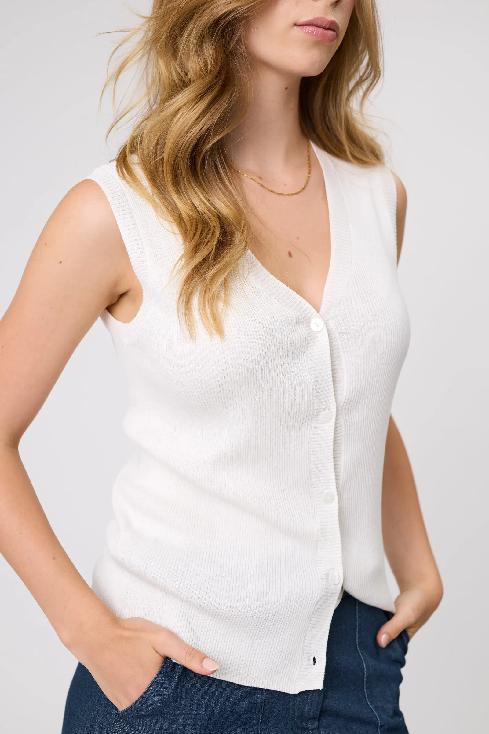 Encore Knit Vest - Ivory