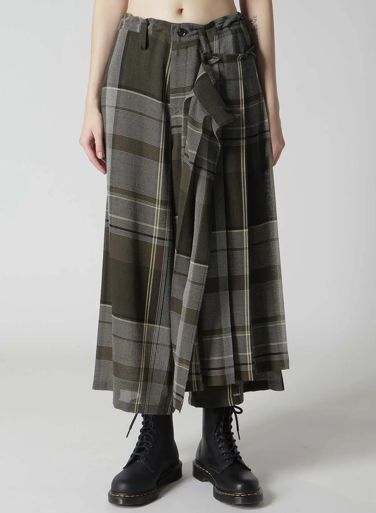 GAUZE PLAID WRAPT PLEATED PANTS