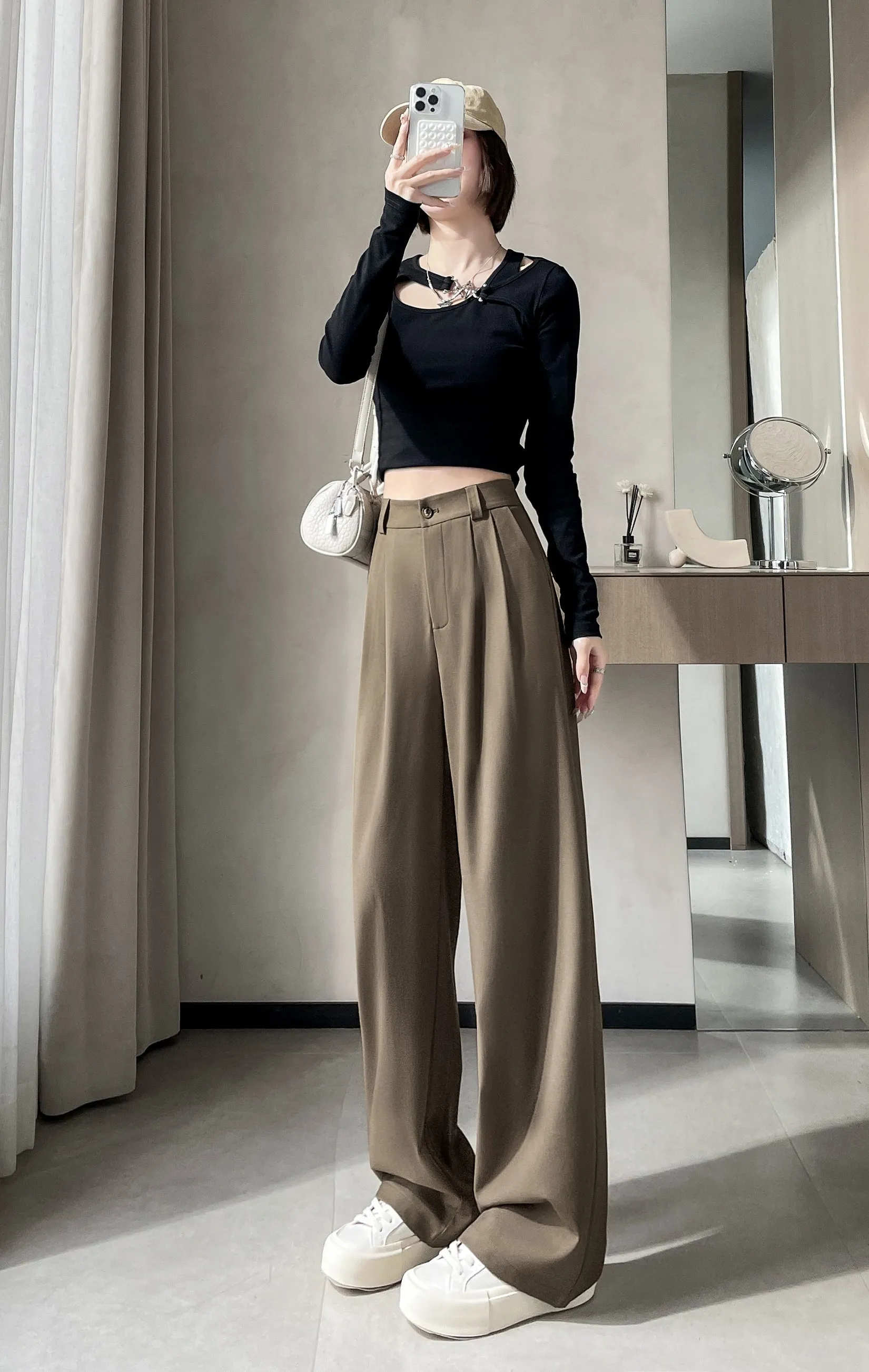 High-Waisted Breathable Pleated Pants for Effortless Style