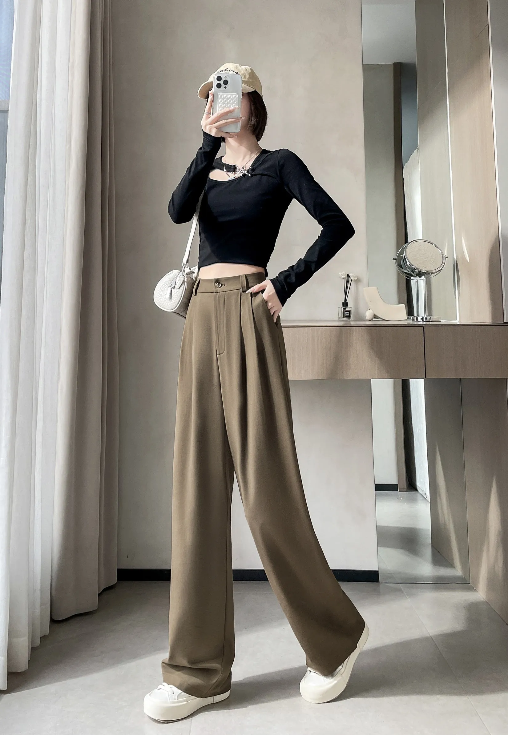 High-Waisted Breathable Pleated Pants for Effortless Style