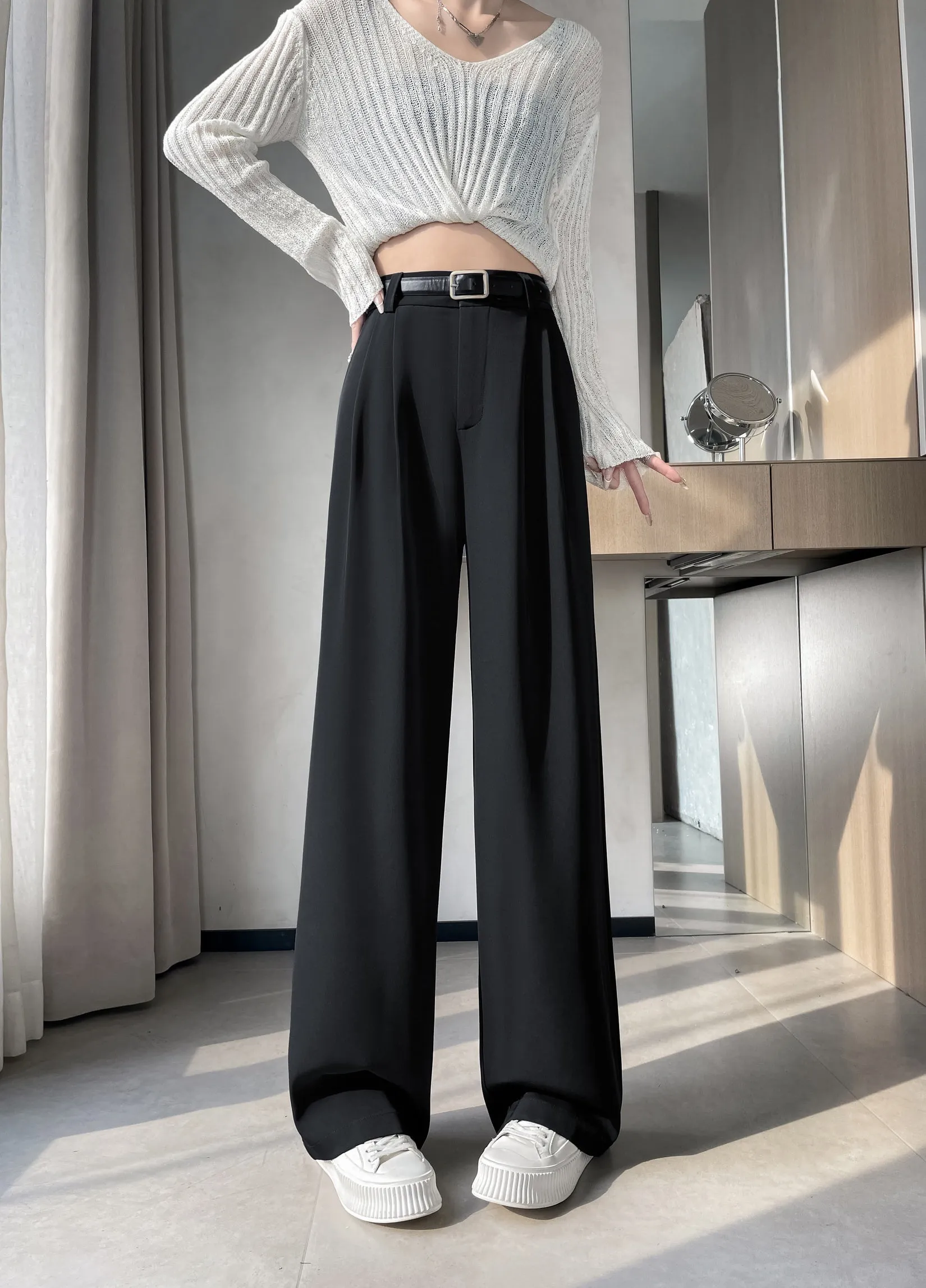 High-Waisted Breathable Pleated Pants for Effortless Style