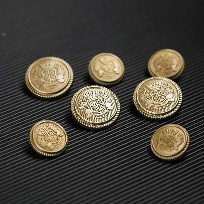 Imperial Gold Crest Metal Button (7 Big   7 Small)