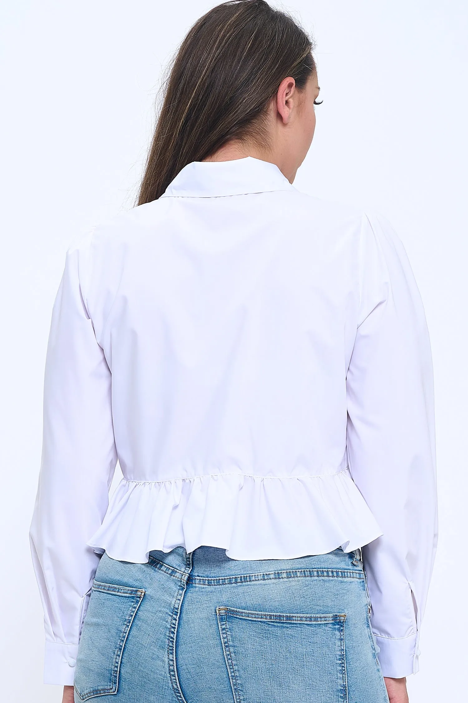 IT6266-PLUS | Tops | Junior Plus Ruched Cropped Button-Up Shirt