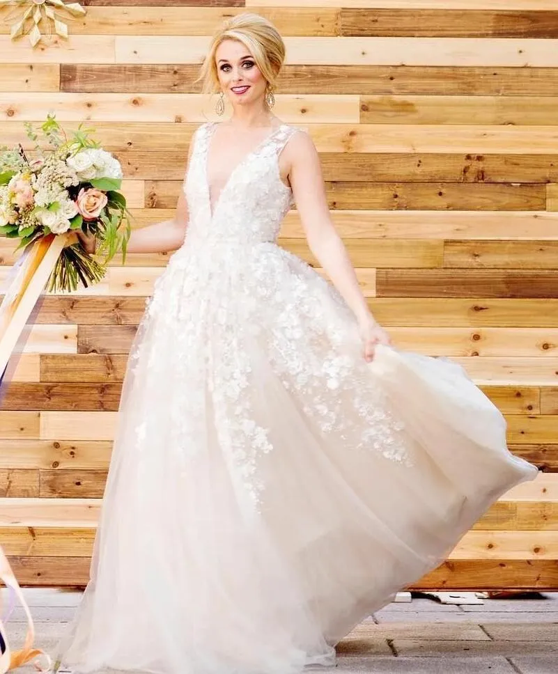Lace Pearls Sleeveless Floral Wedding Dresses with V-neckline