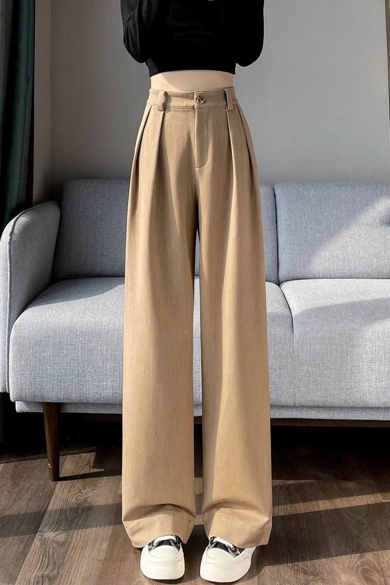Lightweight and Breathable Women's Pleated Trousers for Everyday Wear