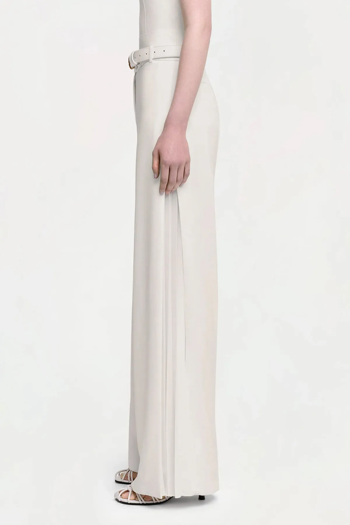 Lilo Pleated Pant in Ivory