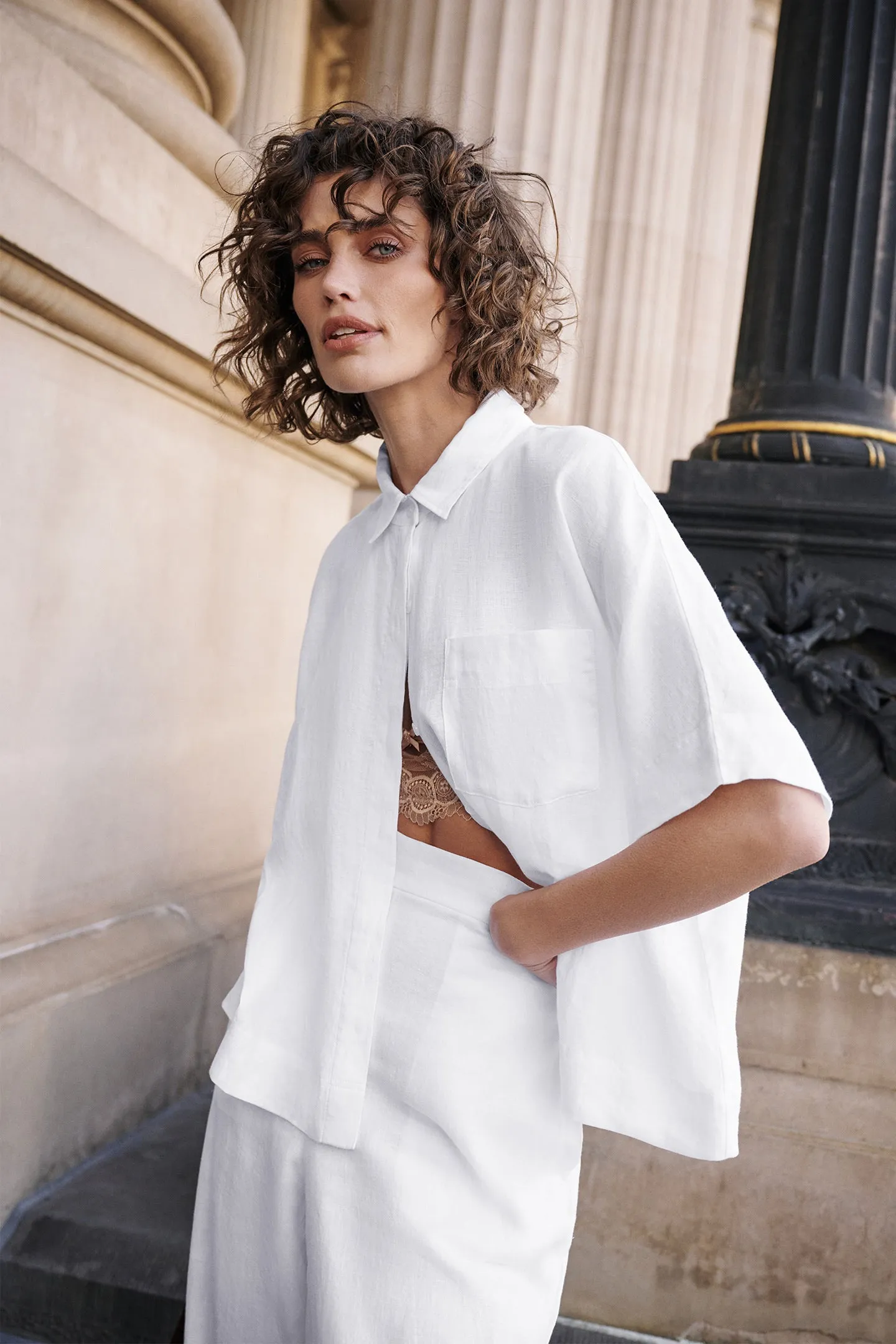 LINEN BOXY SHIRT