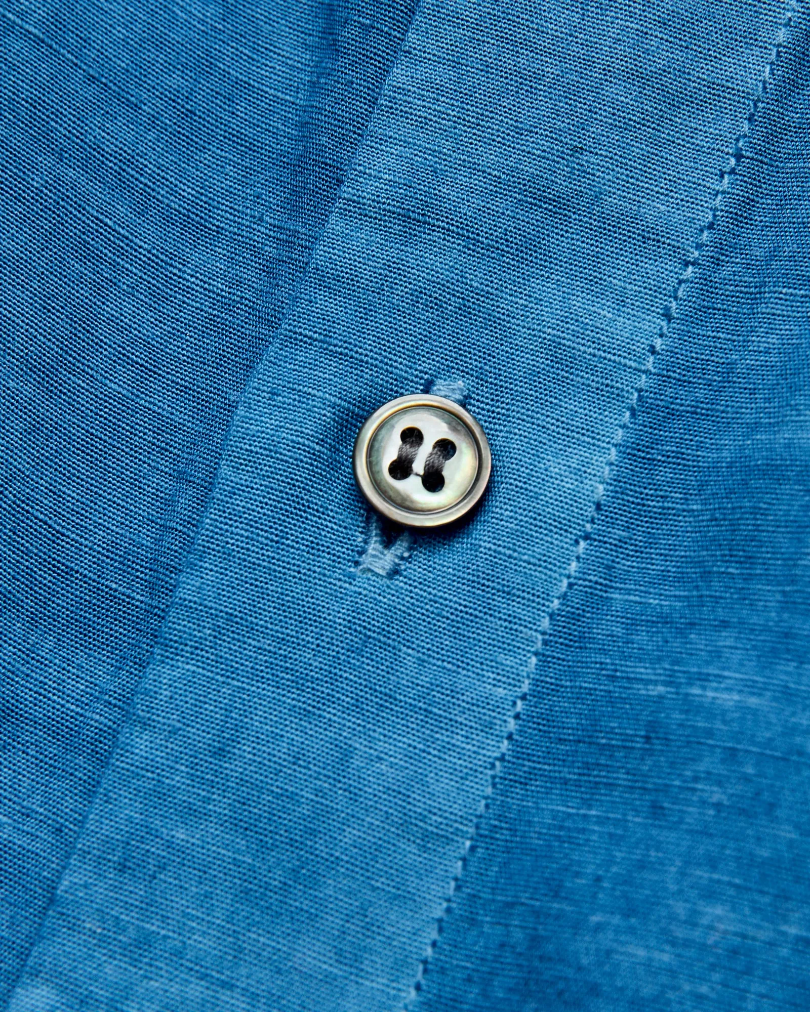 Linen Broad Cloth Short Sleeve Shirt in Pure Light Indigo