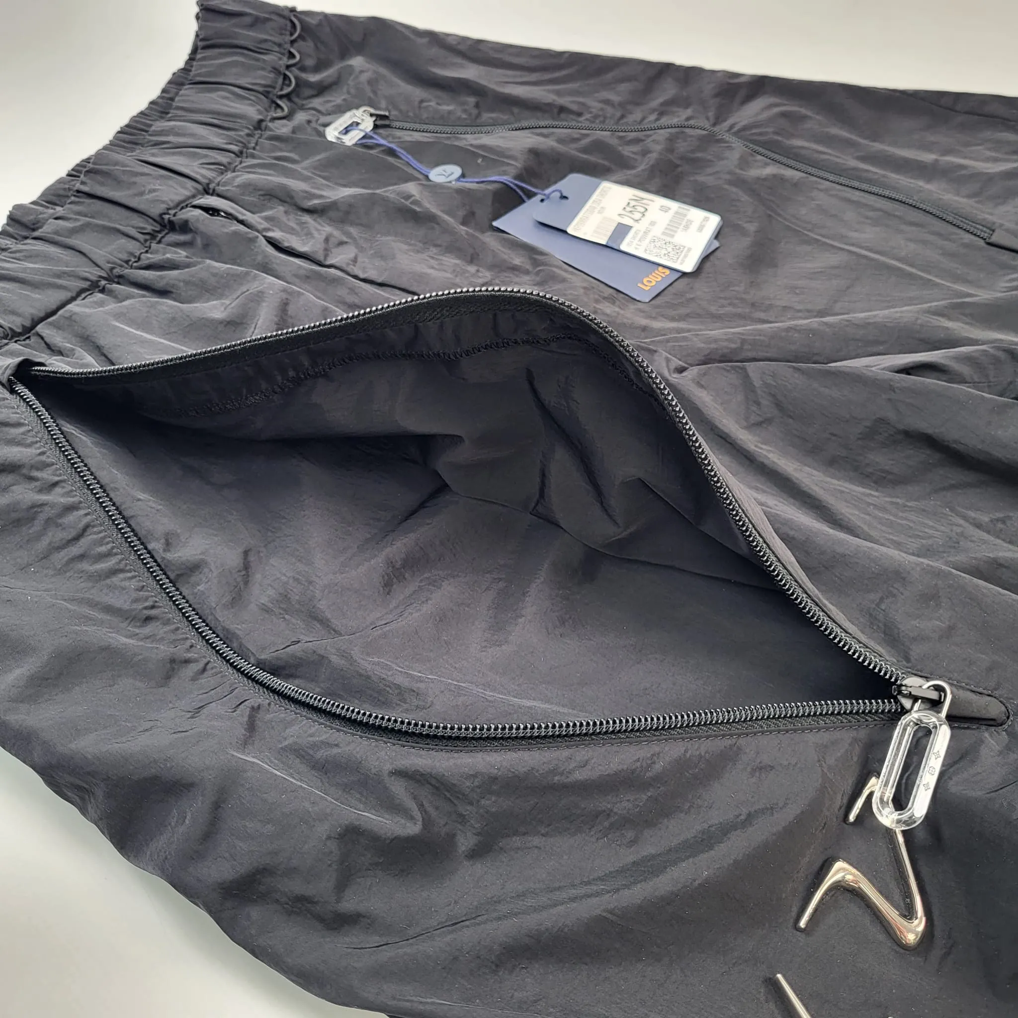 LV Shorts